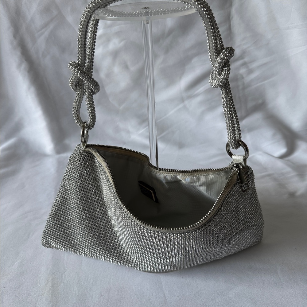 Urban Expressions Silver Mesh Clutch